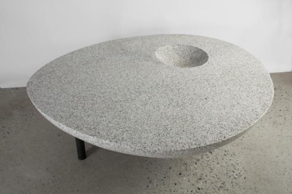 Table for Chuo Koron Gallery, Tokyo, image 3