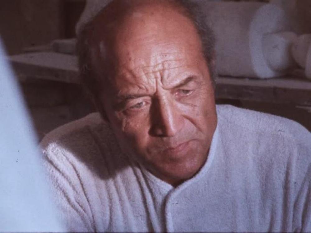 Various stills and short clips from the 1968 Whitney exhibition, Noguchi interviews, and sets for Martha Graham.