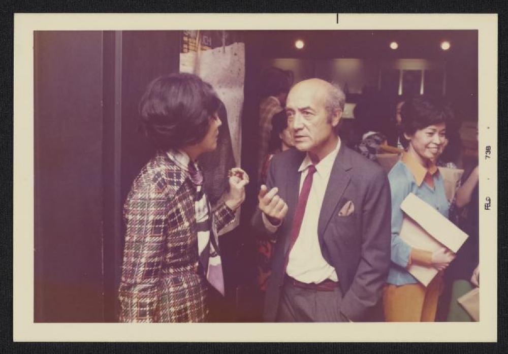 Noguchi with guest, Minami Gallery, 1973