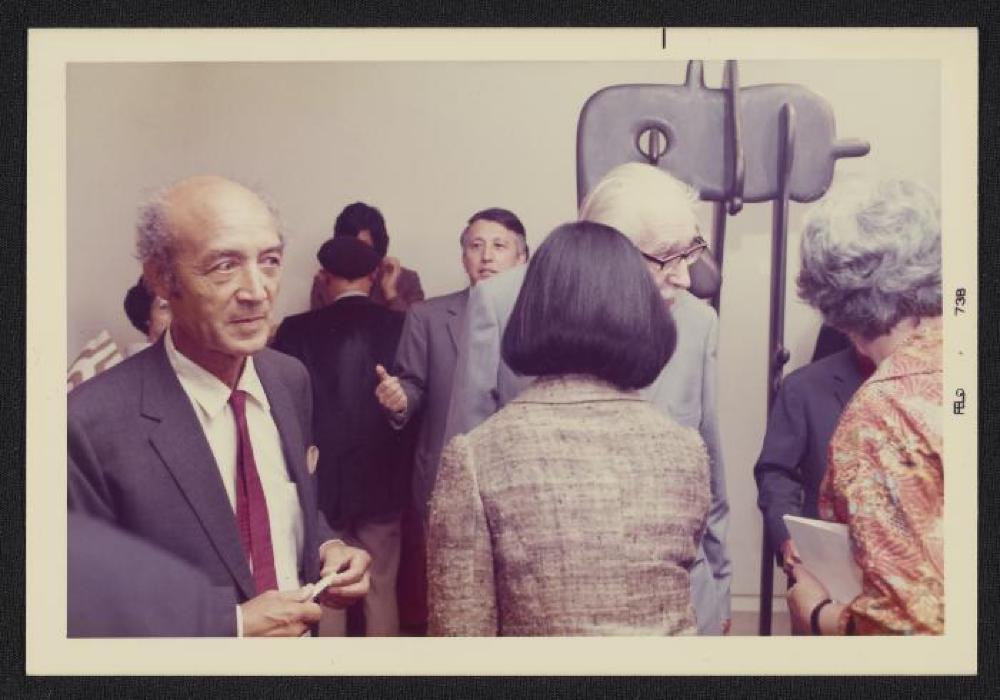 Noguchi pictured with Avatar at exhibition opening, Minami Gallery, 1973