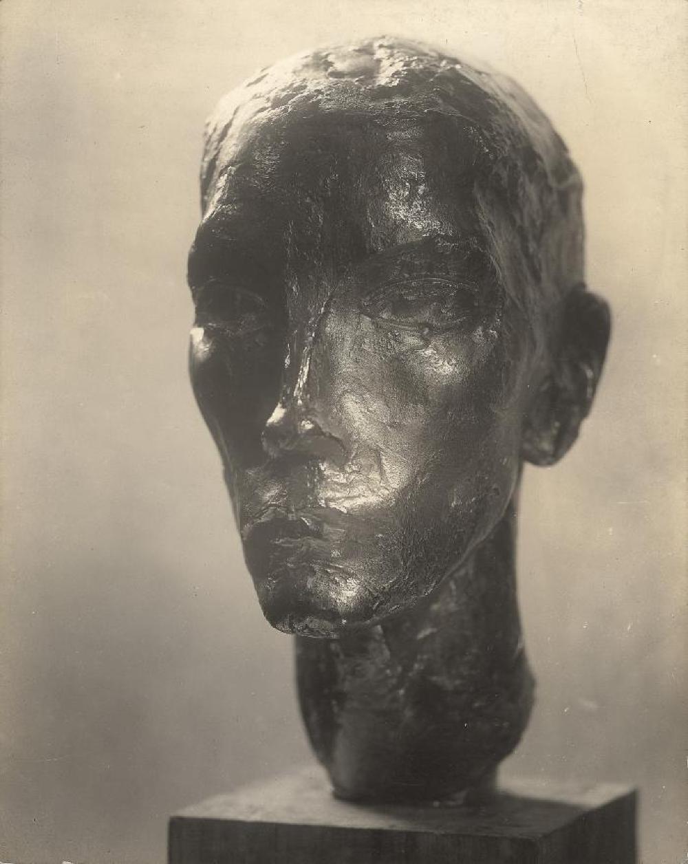Beatrice Locker, image 4