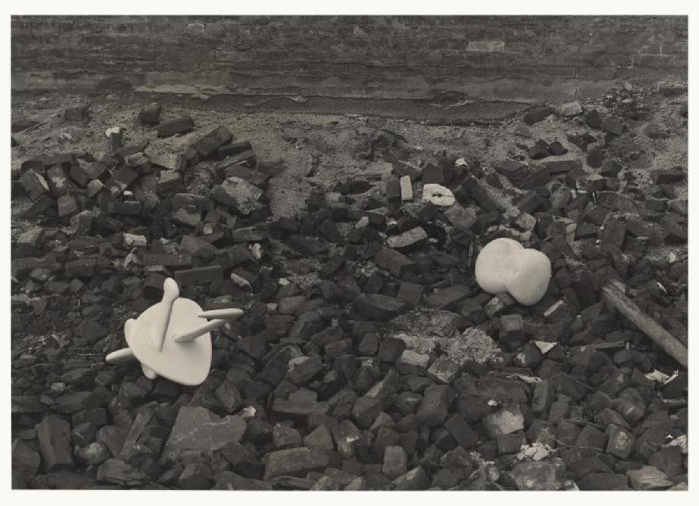 The Kiss, image 6