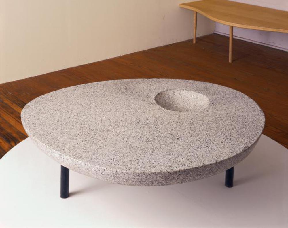 Table for Chuo Koron Gallery, Tokyo, image 7