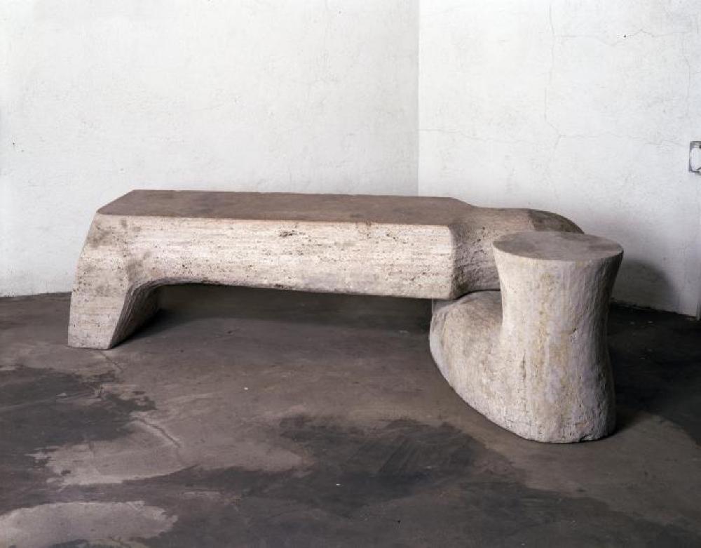 Bench, image 1