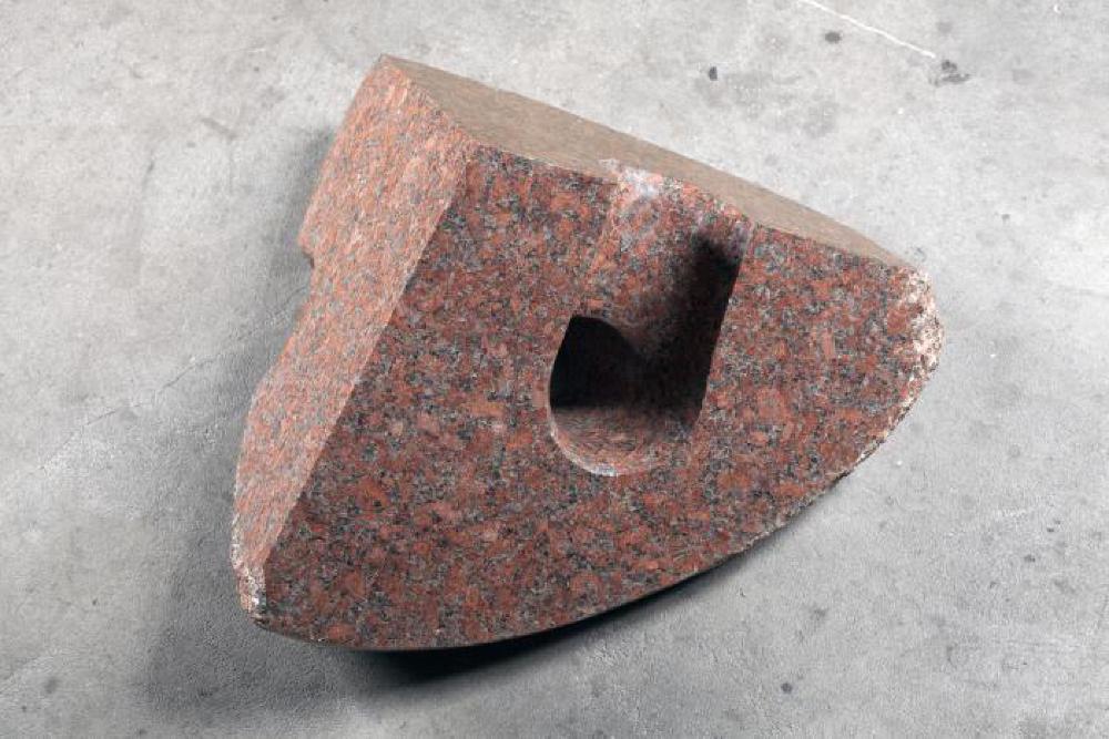 Worm Pyramid, image 1
