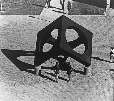 Skyviewing Sculpture