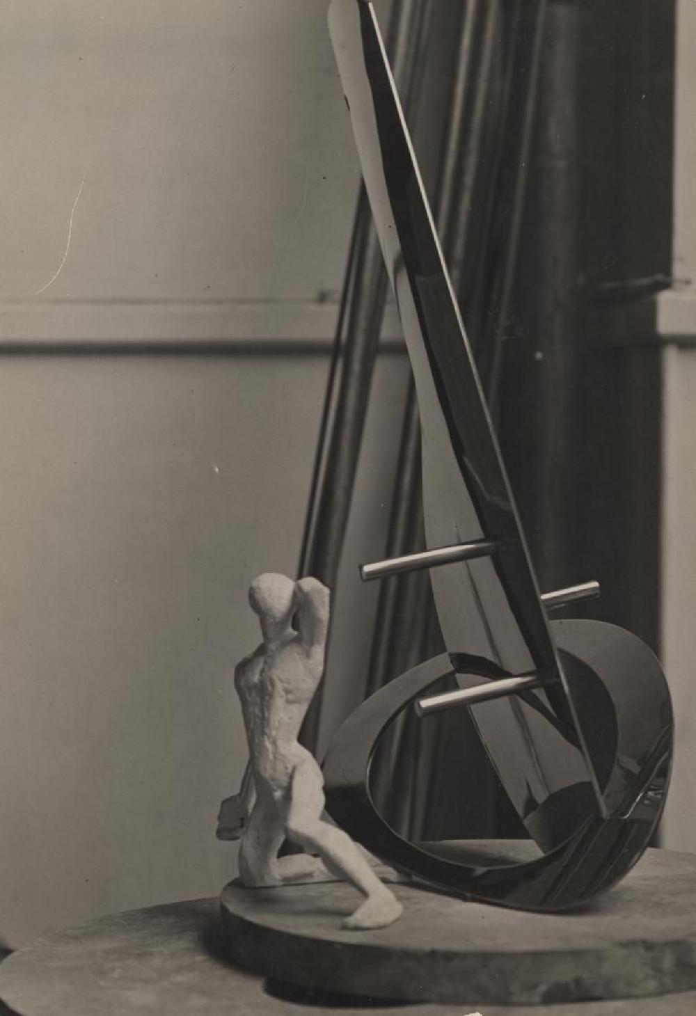 Leda, image 1