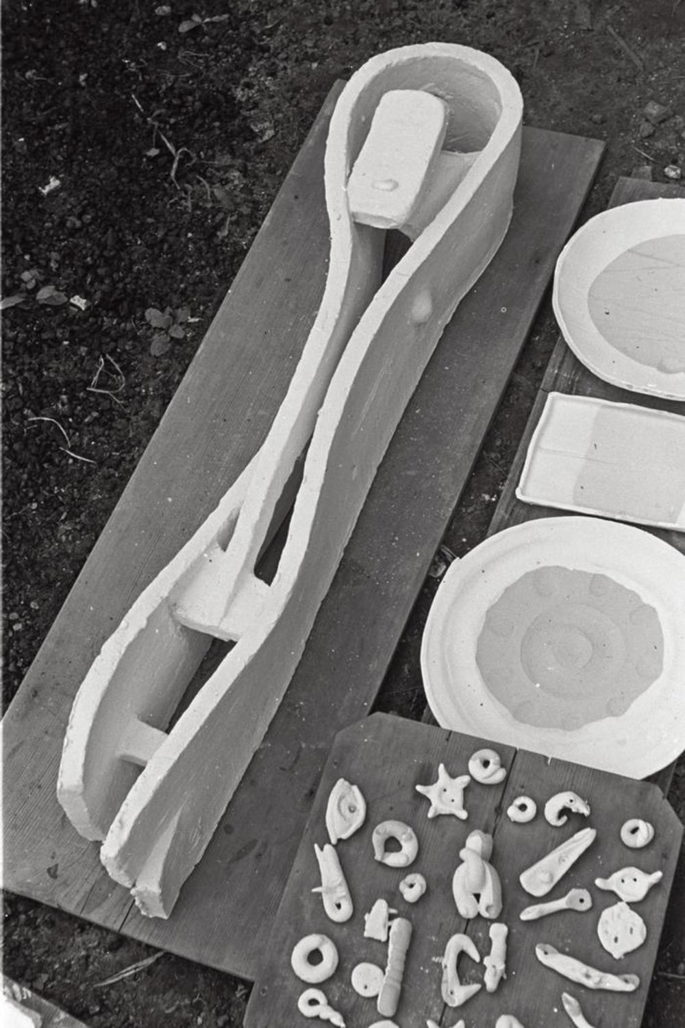 Mrs. White, image 4
