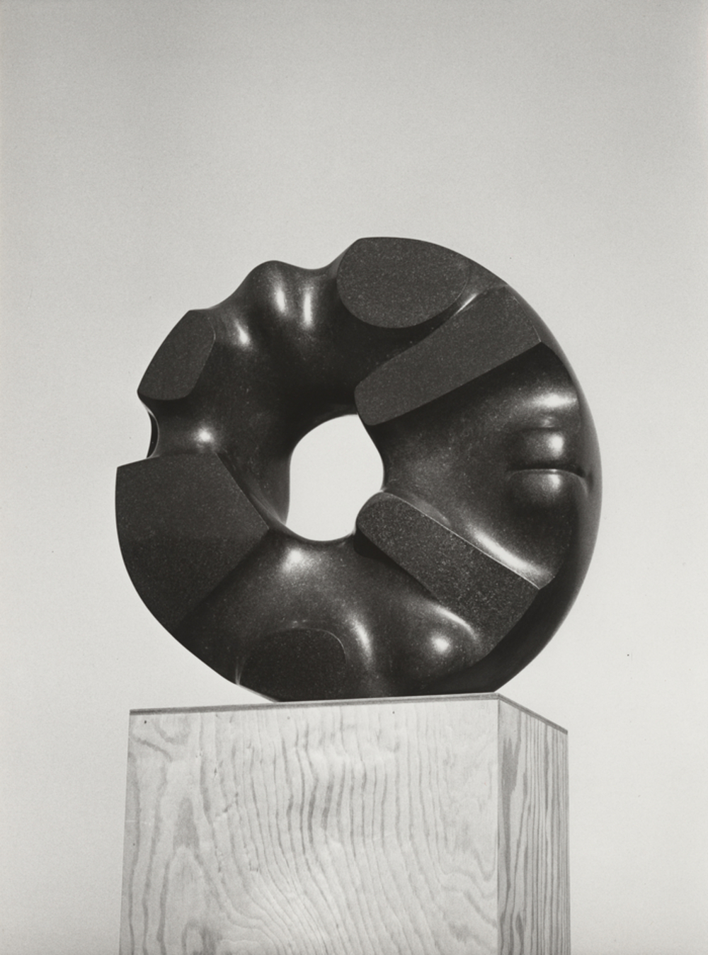 Black Sun, image 3