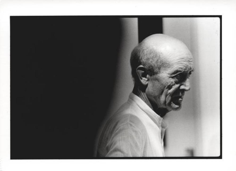 Isamu Noguchi in Venice for the 1986 Biennale