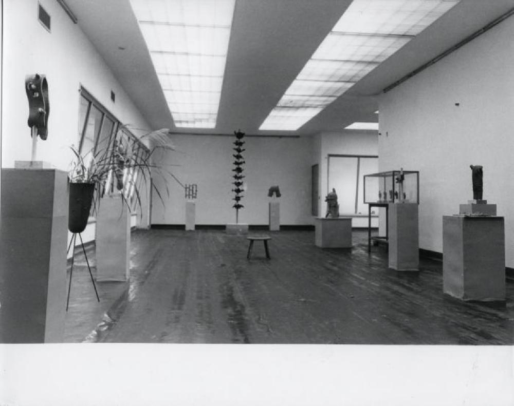 "Isamu Noguchi Exhibition," Museum of Modern Art, Kamakura, September 23, 1952 - October 19, 1952.