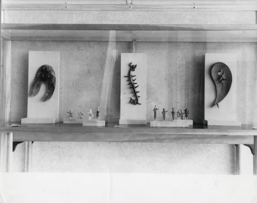"Isamu Noguchi Exhibition," Museum of Modern Art, Kamakura, September 23, 1952 - October 19, 1952.