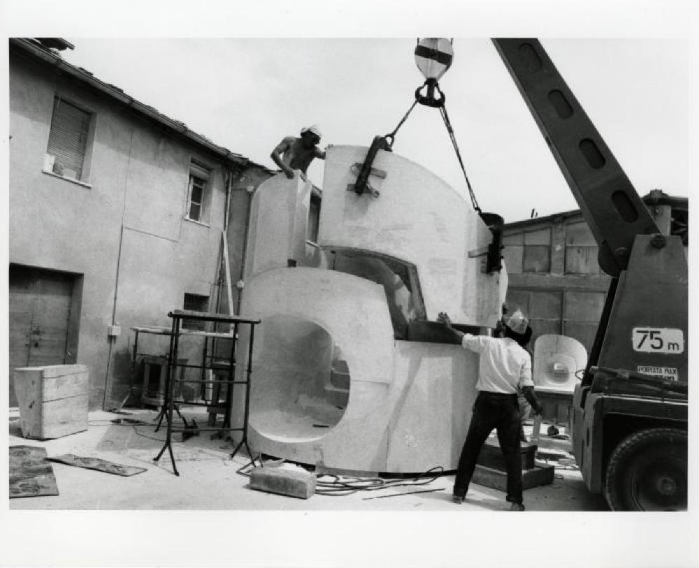 Installation process for "Isamu Noguchi:  What is Sculpture?," 1986 Venice Biennale, June 29, 1986 - September 28, 1986.
