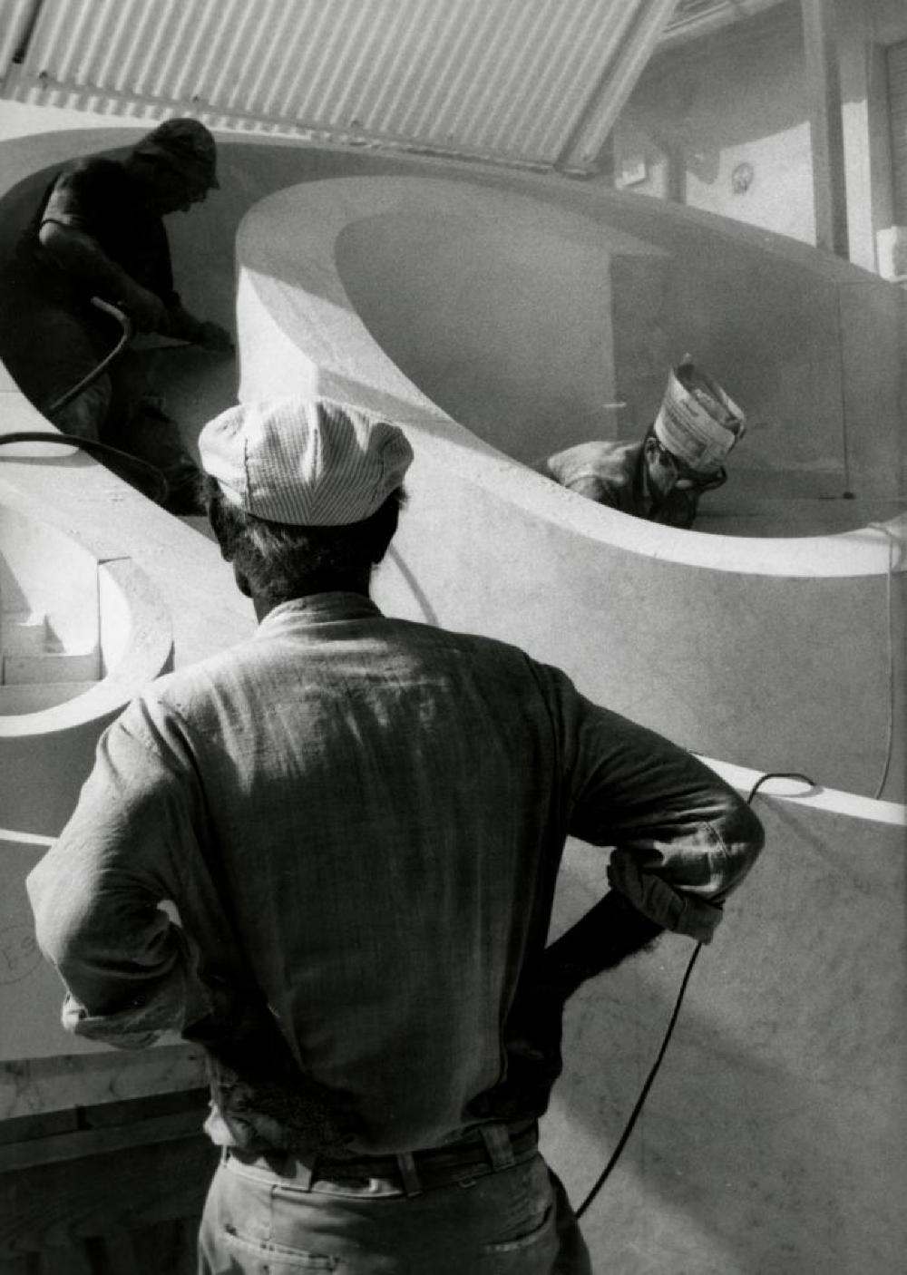 Isamu Noguchi at the construction of Slide Mantra for the Venice Biennale in Pietrasanta, 1986