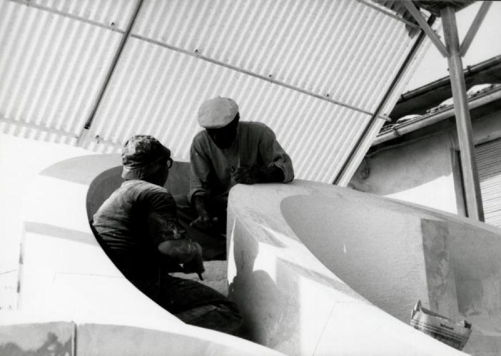 Installation process for "Isamu Noguchi:  What is Sculpture?," 1986 Venice Biennale, June 29, 1986 - September 28, 1986.