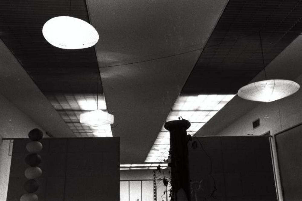 Installation view of "Isamu Noguchi Exhibition," Museum of Modern Art, Kamakura 