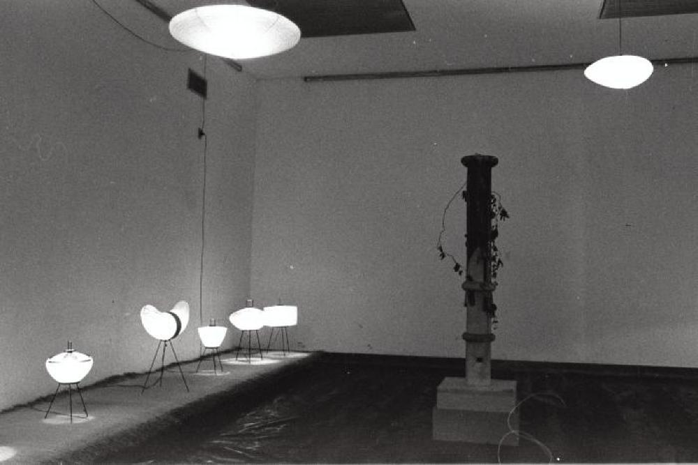 Installation view of "Isamu Noguchi Exhibition," Museum of Modern Art, Kamakura 