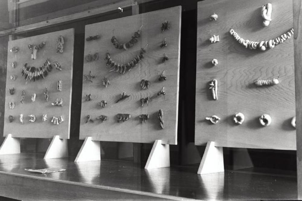 Installation view of "Isamu Noguchi Exhibition," Museum of Modern Art, Kamakura 