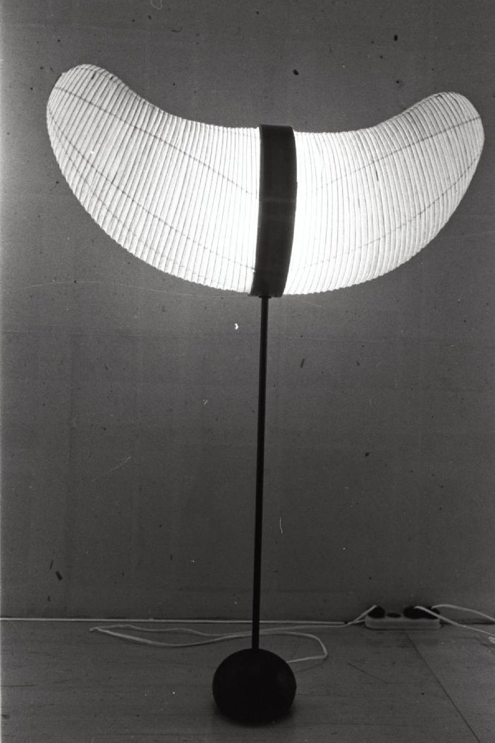 Installation view of "Isamu Noguchi Exhibition," Chuo Koron Gallery 