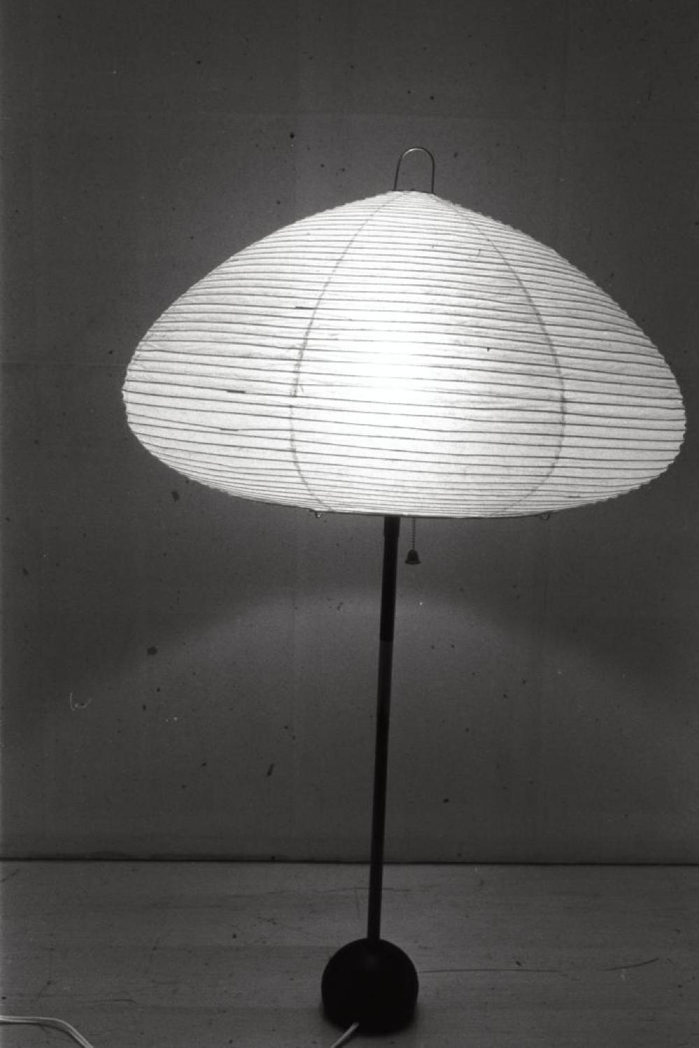 Installation view for "Isamu Noguchi Exhibition," Chuo Koron Gallery 