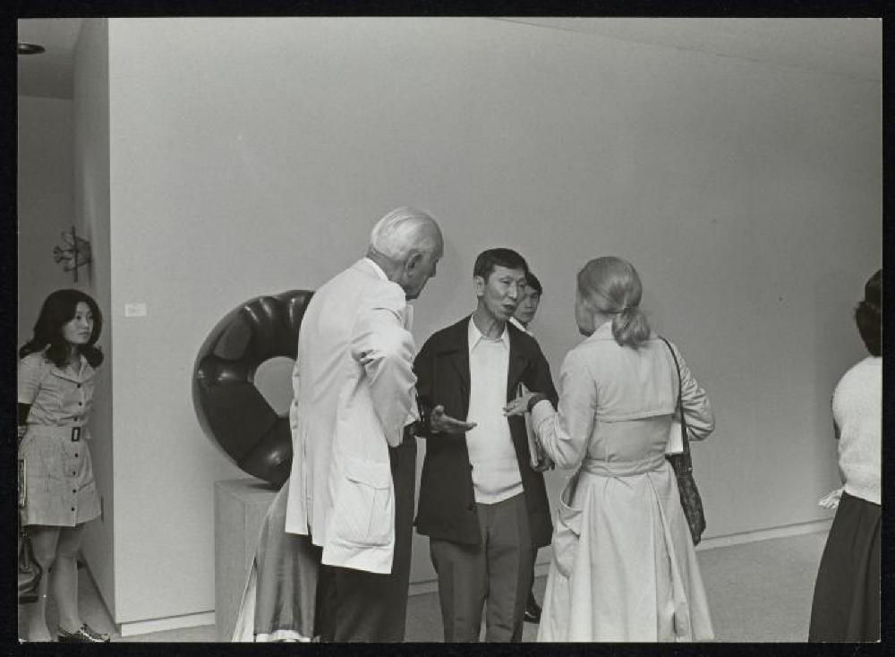 Installation view of "Isamu Noguchi," Minami Gallery 
