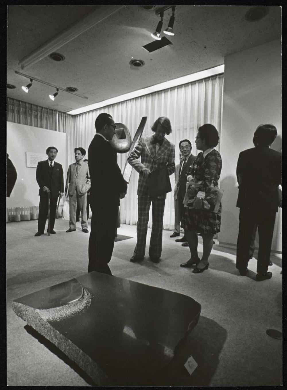 Installation view of "Isamu Noguchi," Minami Gallery 