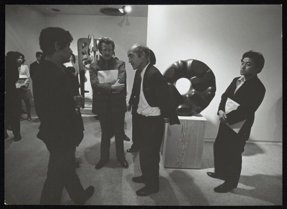 Isamu Noguchi at opening for "Isamu Noguchi," Minami Gallery 