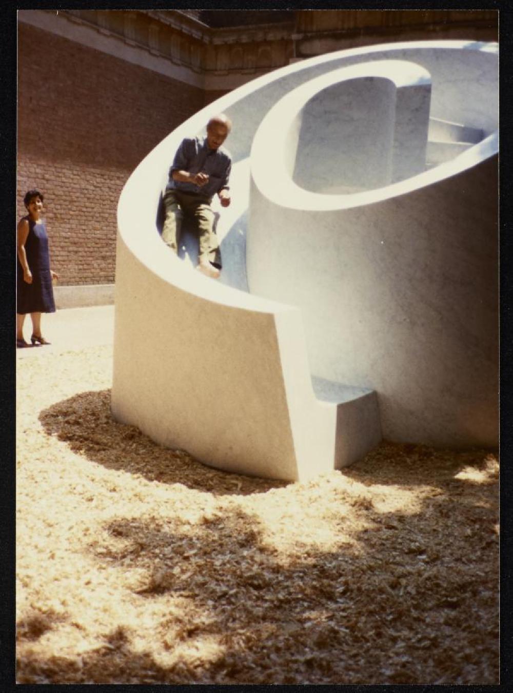 Isamu Noguchi testing his Slide Mantra as part of 'Isamu Noguchi: What is Sculpture?' at the 1986 Venice Biennale