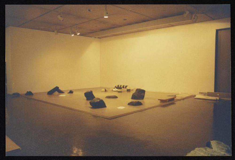 Installation view of "Isamu Noguchi Retrospective 1992," National Museum of Modern Art, Tokyo