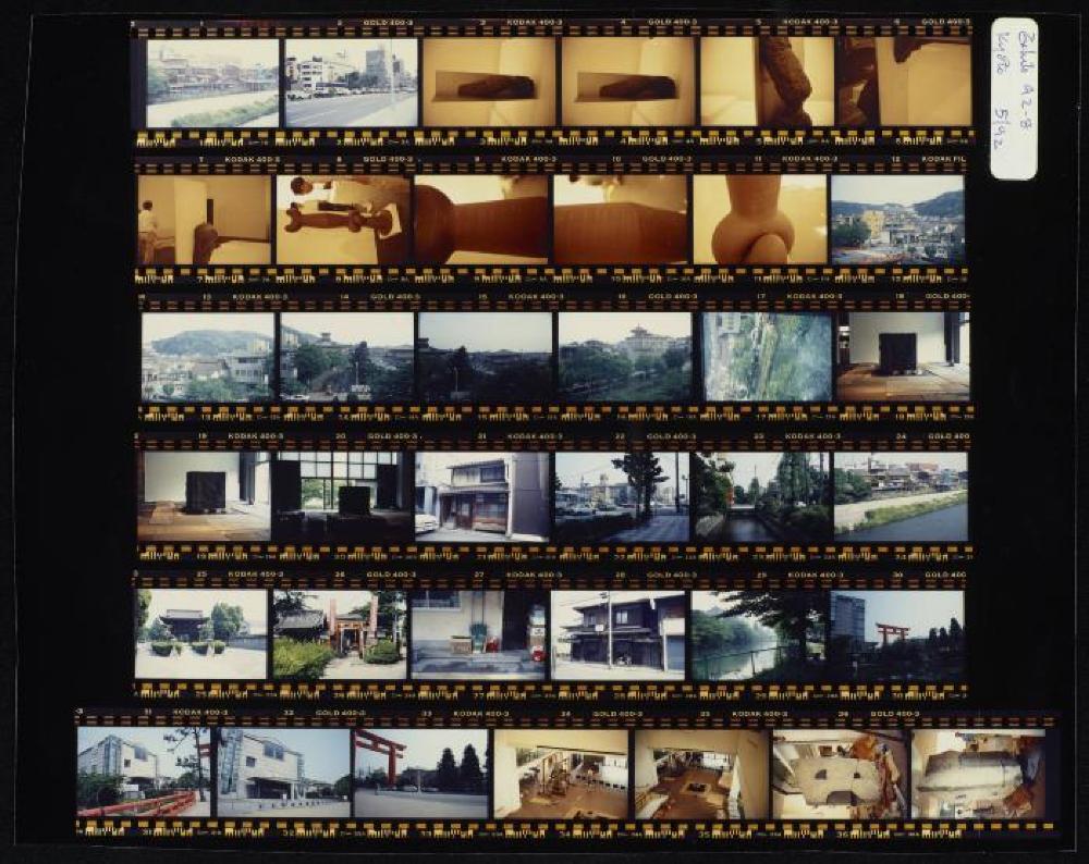 Contact sheet for "Isamu Noguchi Retrospective 1992," National Museum of Modern Art, Kyoto (travel venue)