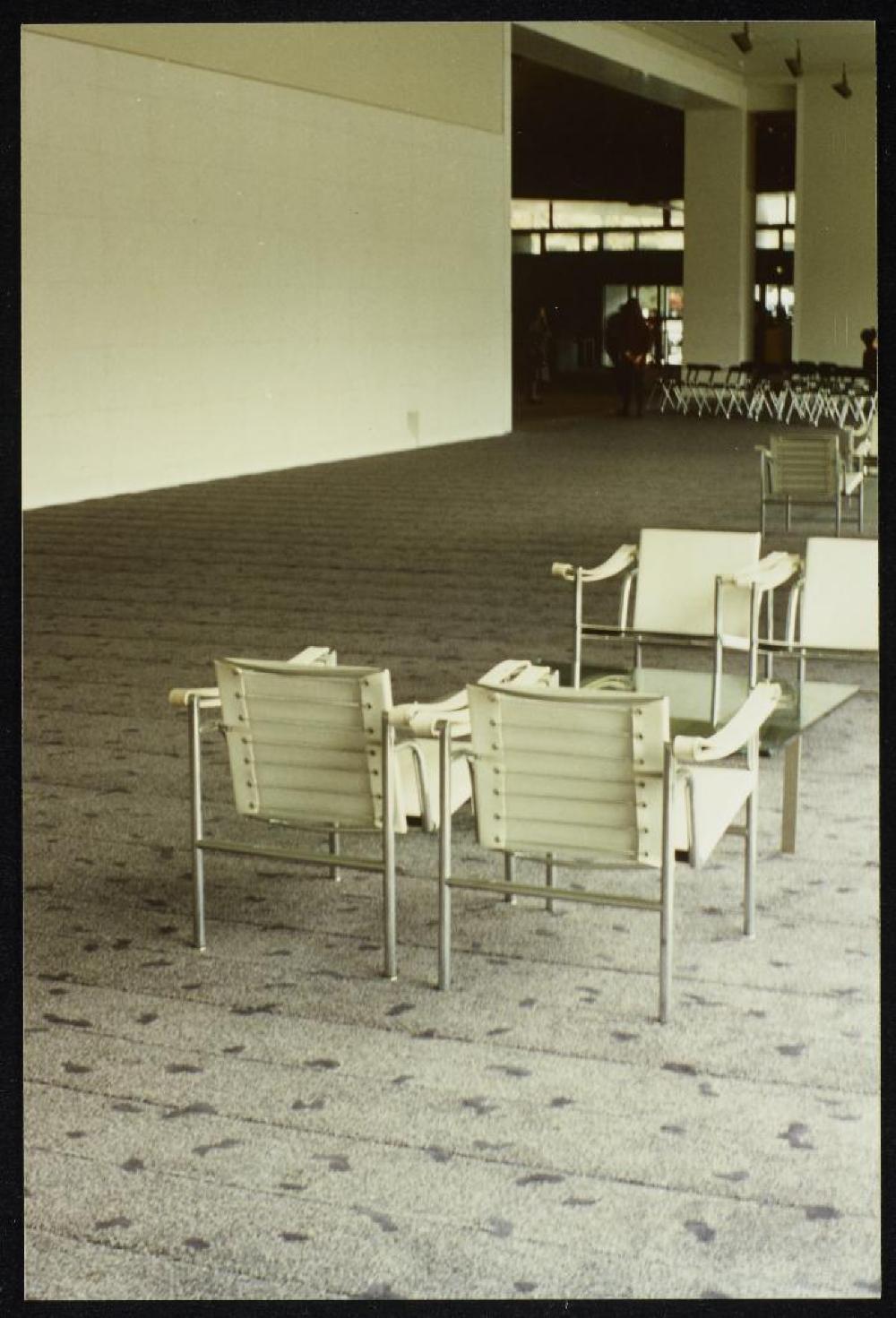 Installation view of "Isamu Noguchi Retrospective 1992," National Museum of Modern Art, Kyoto (travel venue)