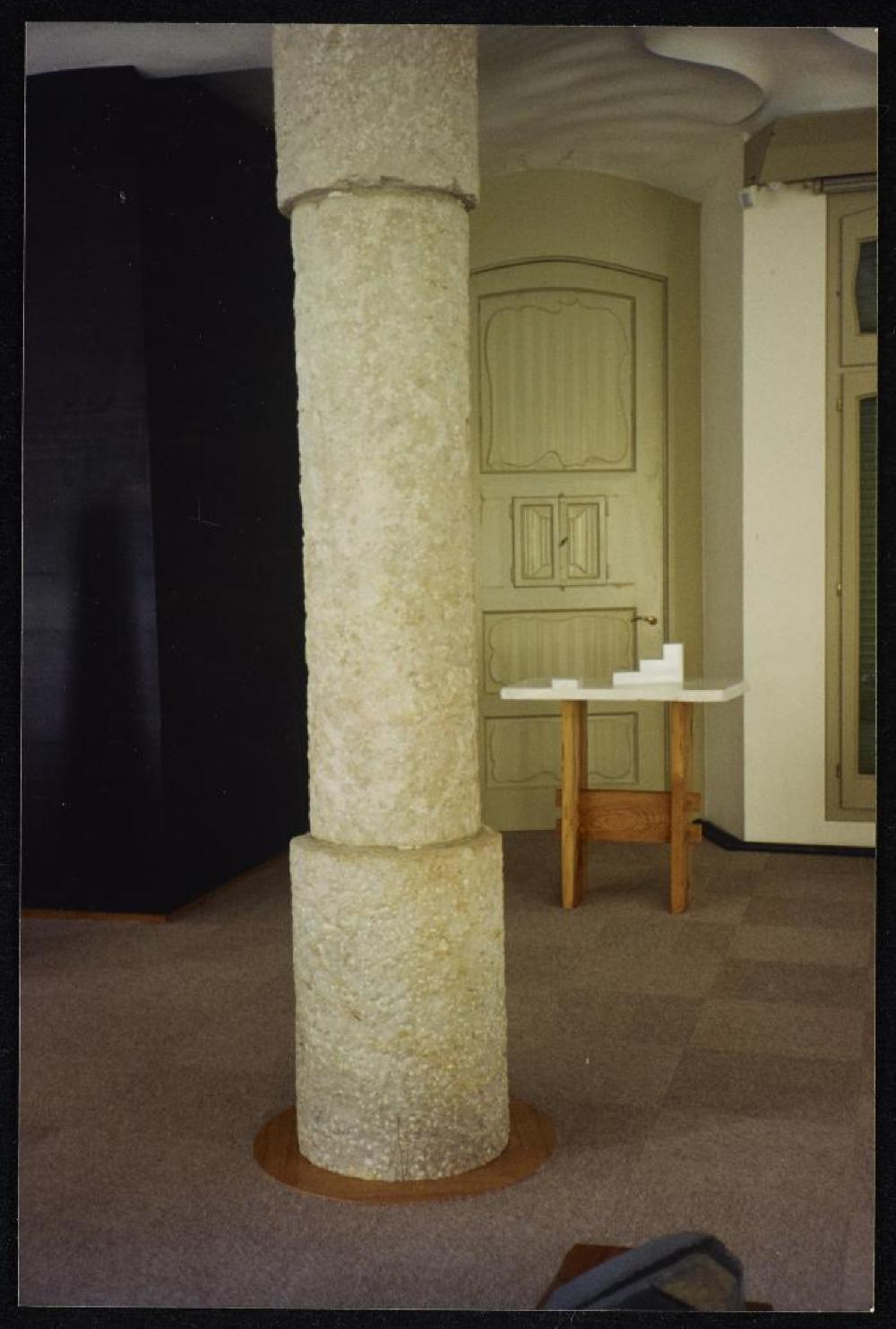 Installation view of "Noguchi," Fundacio Caixa de Catalunya 