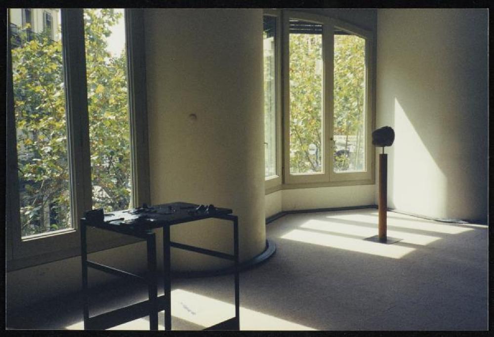 Installation view of "Noguchi," Fundacio Caixa de Catalunya 