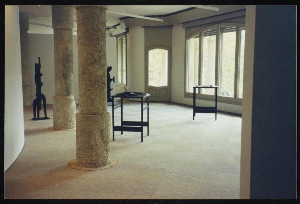 Installation view of "Noguchi," Fundacio Caixa de Catalunya 