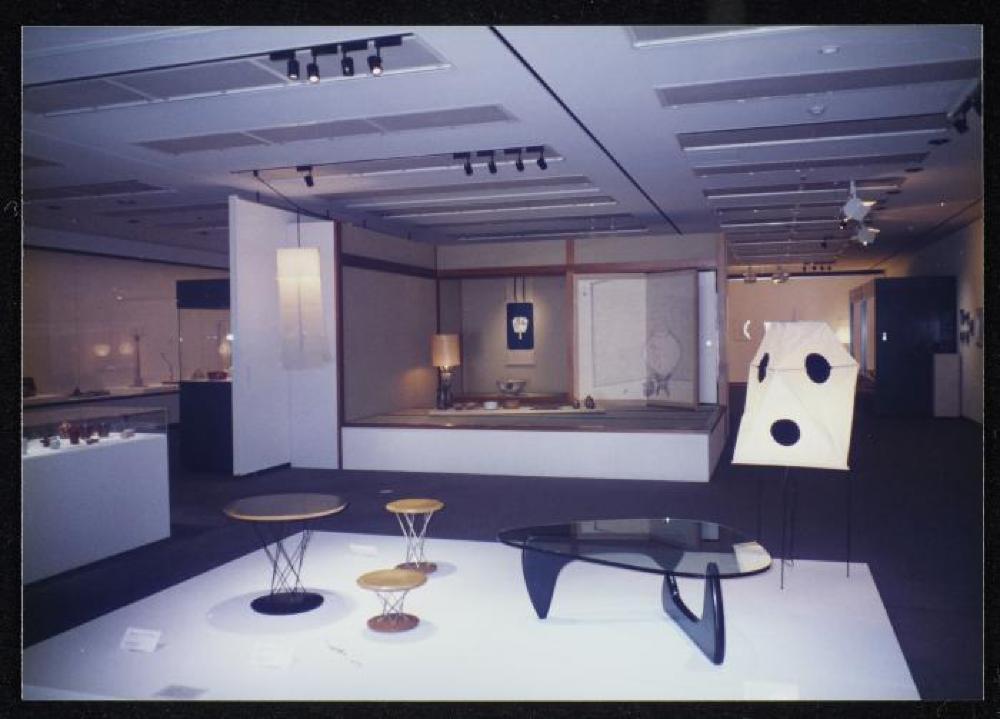 Installation view of "Isamu Noguchi and Rosanjin Kitaoji," The Museum of Modern Art, Kamakura