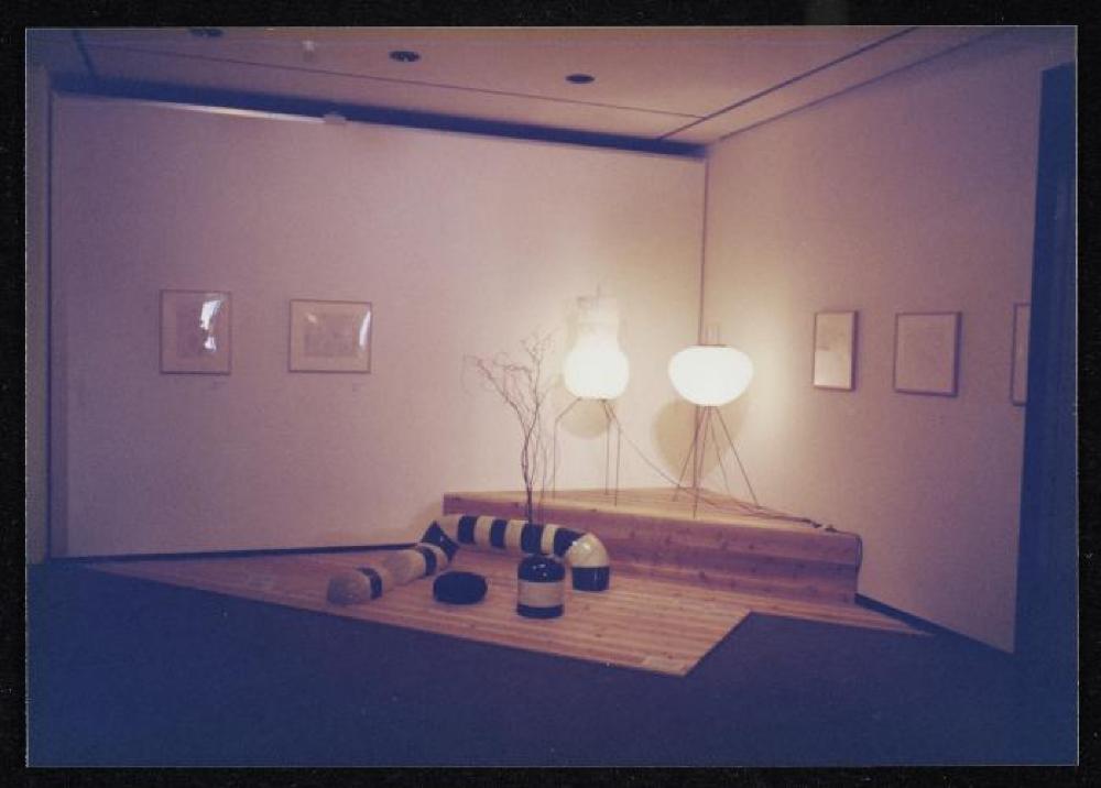 Installation view of "Isamu Noguchi and Rosanjin Kitaoji," The Museum of Modern Art, Kamakura
