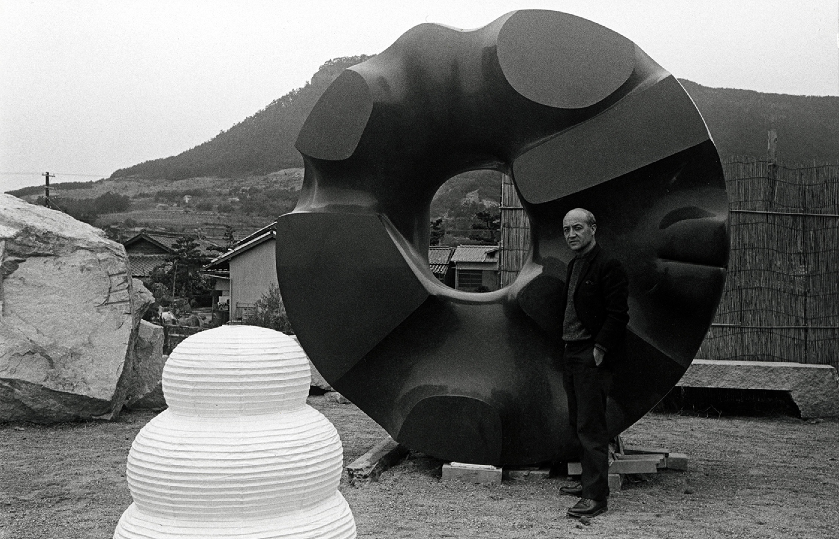 Image of Isamu Noguchi